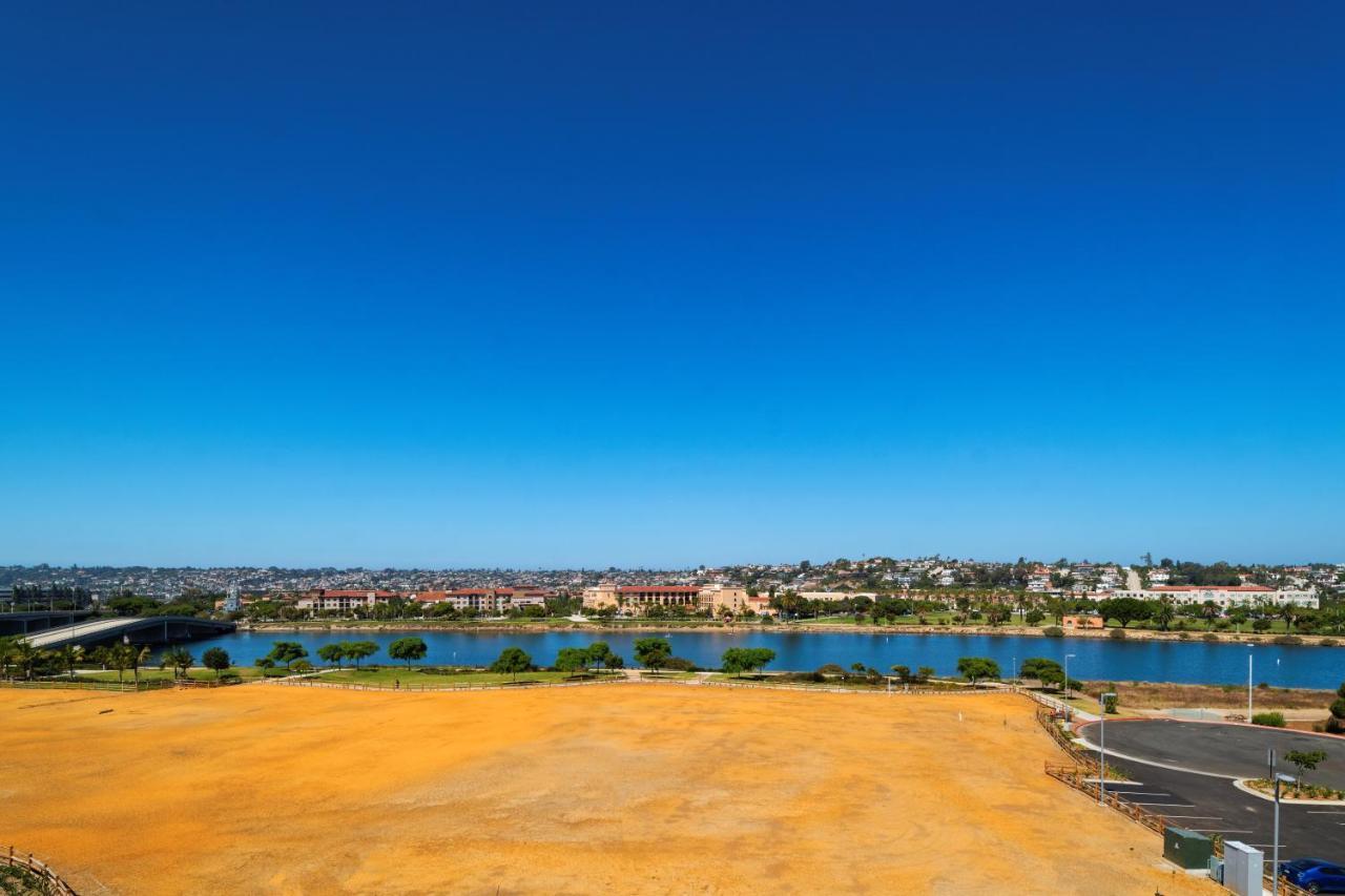 Towneplace Suites By Marriott San Diego Airport/Liberty Station Exterior photo